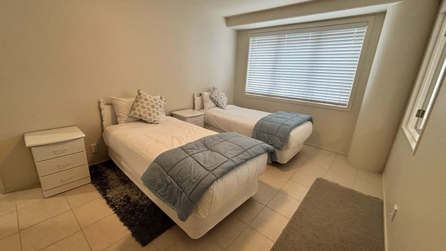 bedroom 2g